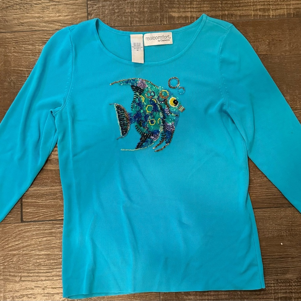 Beaded/ Sequin Fish Top Sz M
